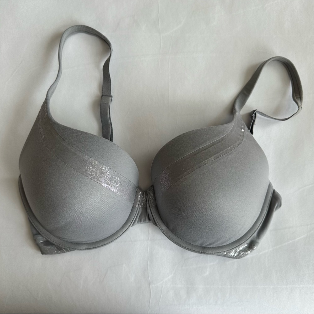 VS - Body By Victoria - Perfect Shape Bra - 32DD